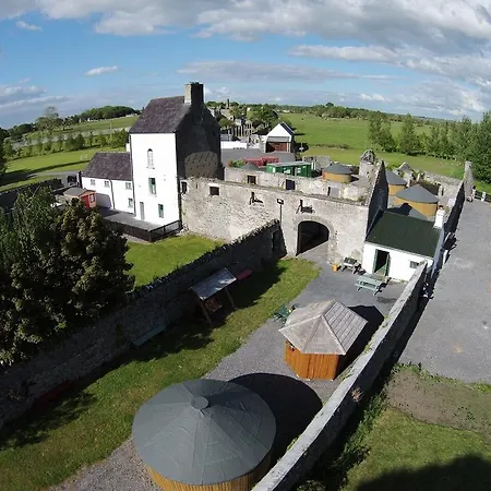 Üdülőpark Galway Glamping