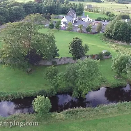 Galway Glamping Tatil parkı Tuam