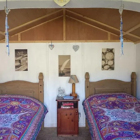 Tatil parkı Galway Glamping 5*